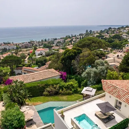 Villa Stunning With Sea View In Vallauris Golfe-Juan