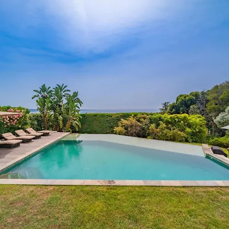 Stunning With Sea View In Vallauris Villa