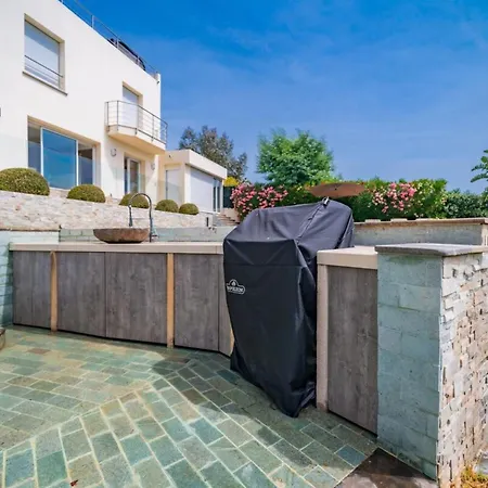 Stunning With Sea View In Vallauris Villa