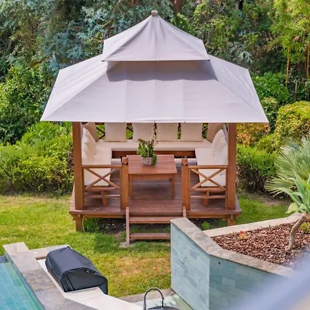 Stunning With Sea View In Vallauris Golfe-Juan