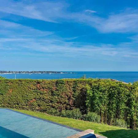 Stunning With Sea View In Vallauris